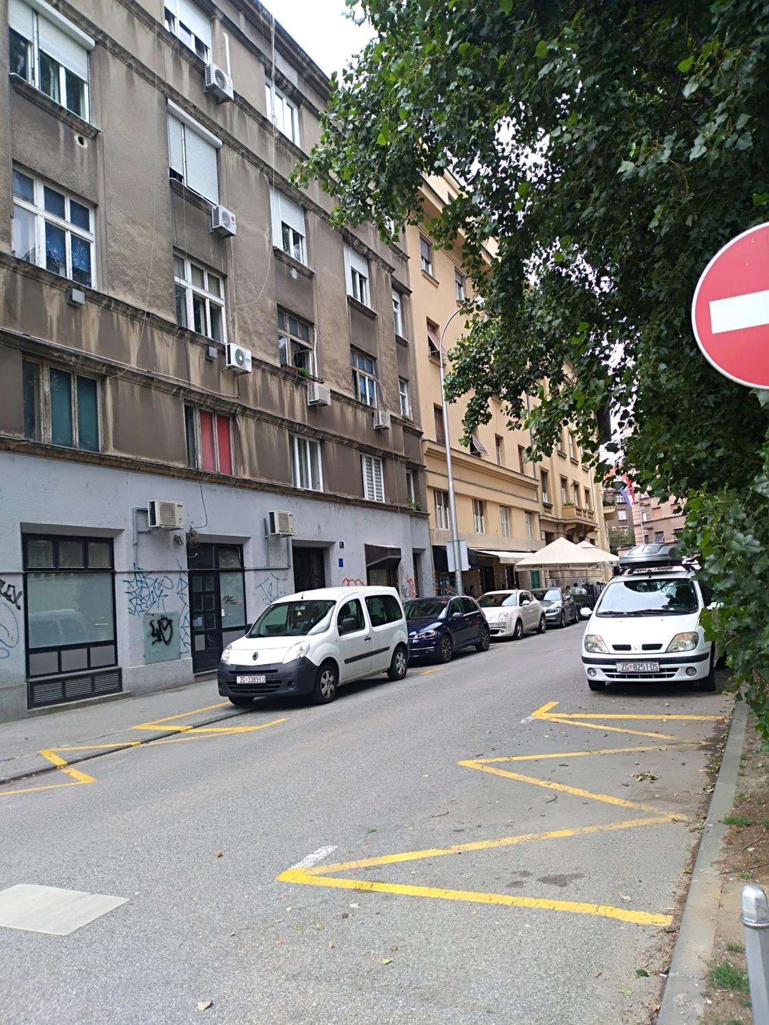 Mely Apartment In The City Center Zagreb Exterior photo